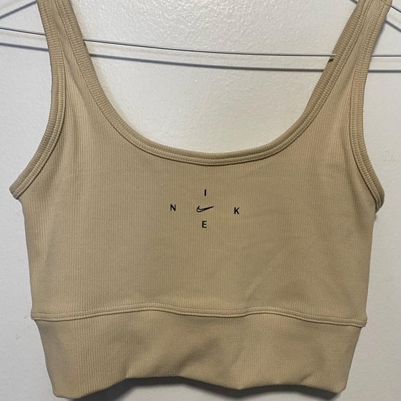 Nike Sports bra - Picture 6 of 8